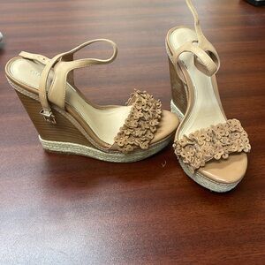 Gianni Bini Wedges 7.5